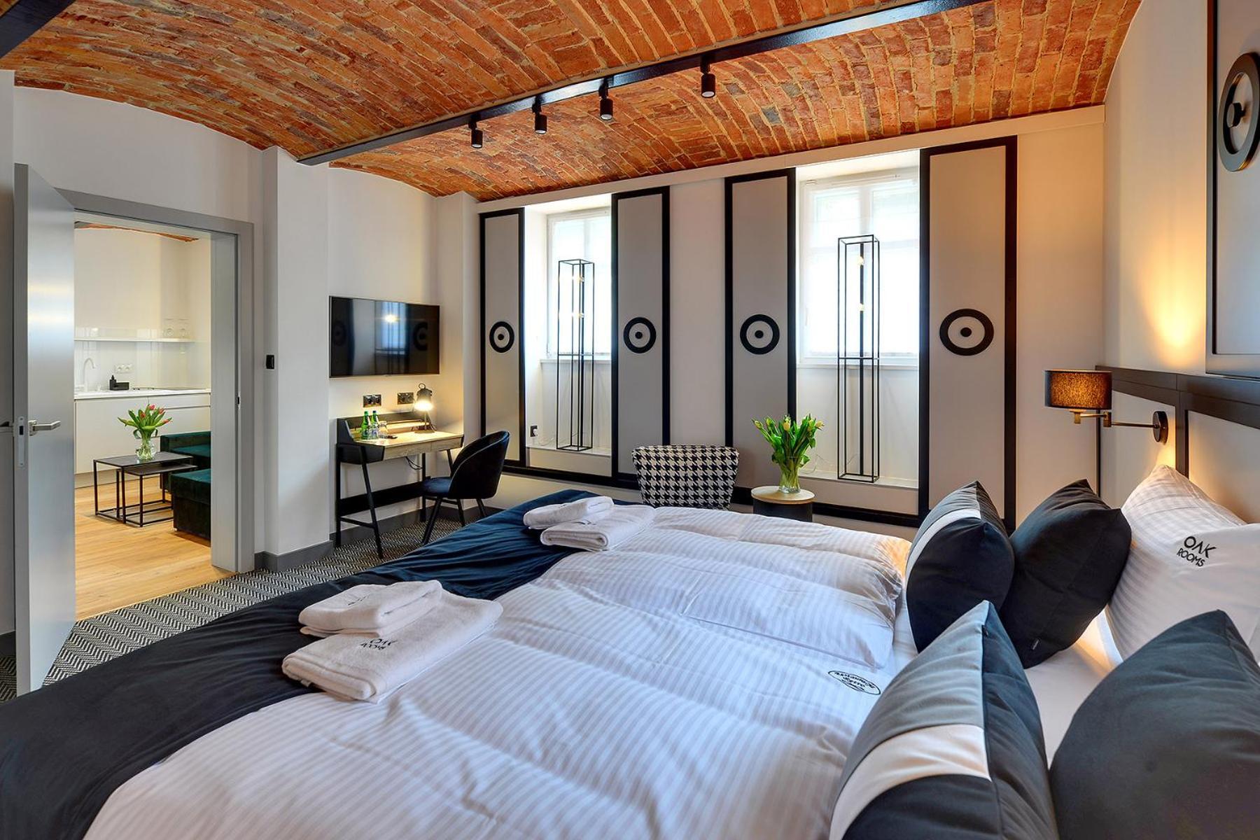 Oak Rooms Oborniki Slaskie Ngoại thất bức ảnh